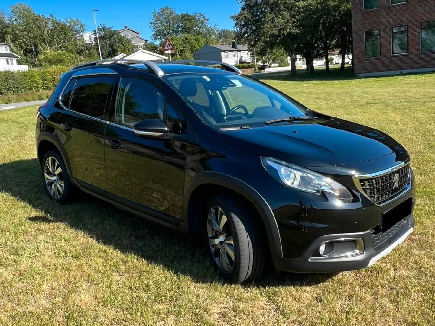 Peugeot 2008 2008 PureTech 110 GPF Stop Schwarz - 2