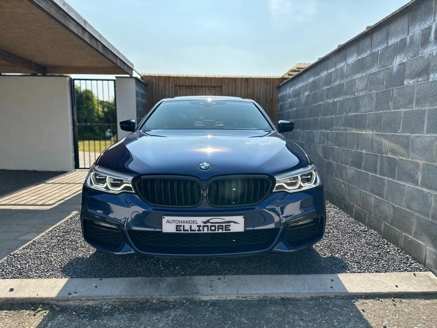 BMW 530 eA M Pack Keyless Open dak Full Option Facelift Bleu - 2