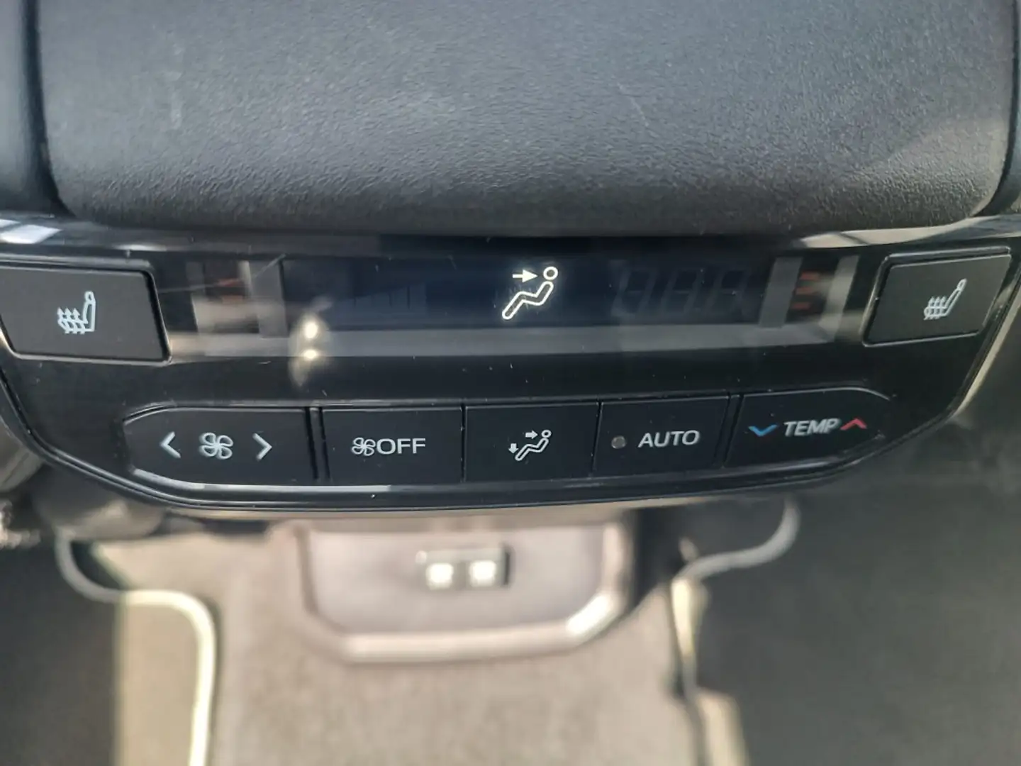 Toyota Highlander 2.5 hybrid Luxury Pintura especial Gris - 2