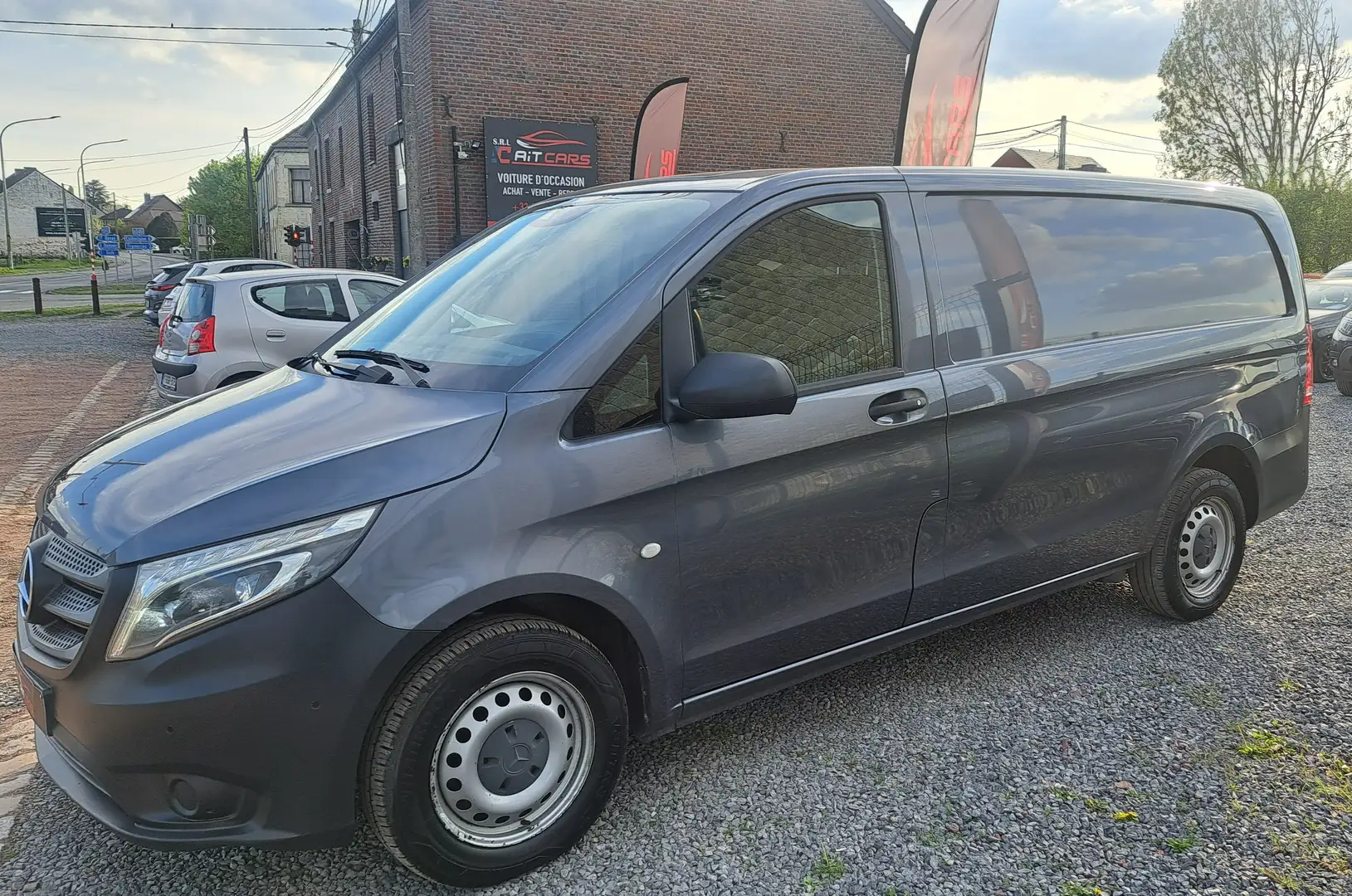 Mercedes-Benz Vito 2.1 CDI A3 BE 116 CDI Blau - 1