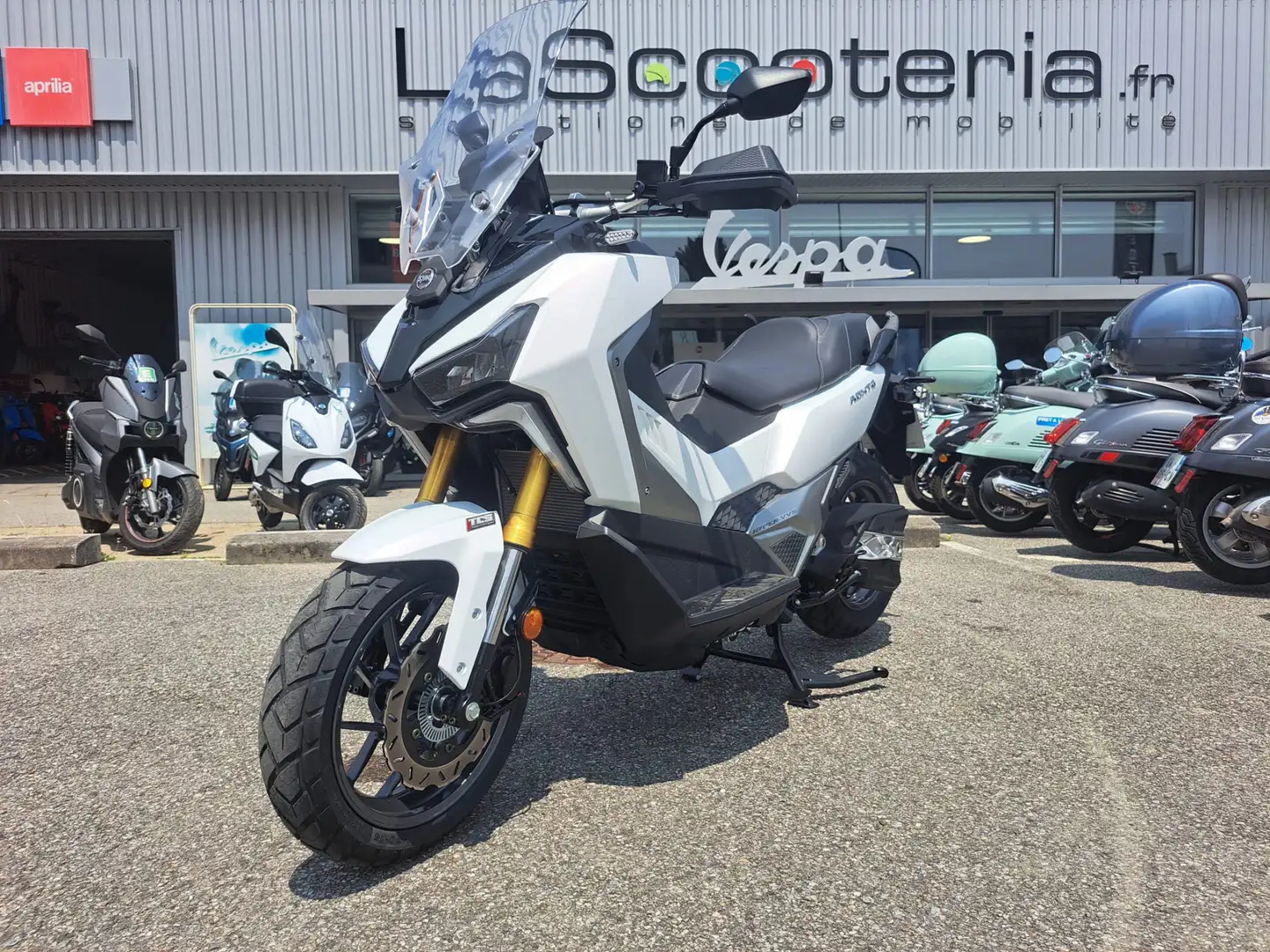 SYM ADX 400 Blanco - 1