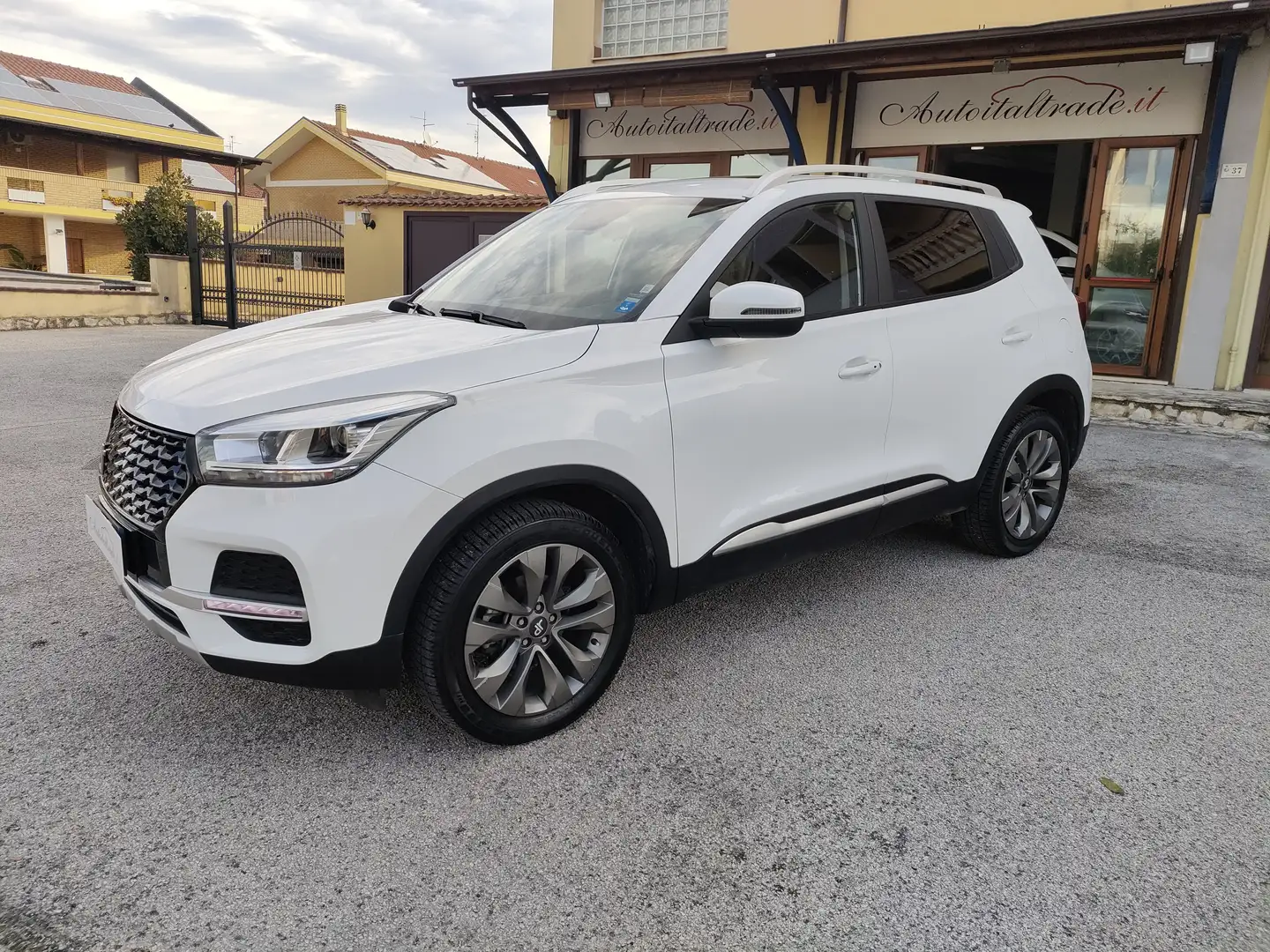 DR Automobiles DR4 DR 4.0 4.0 1.5 Gpl 114cv Weiß - 2