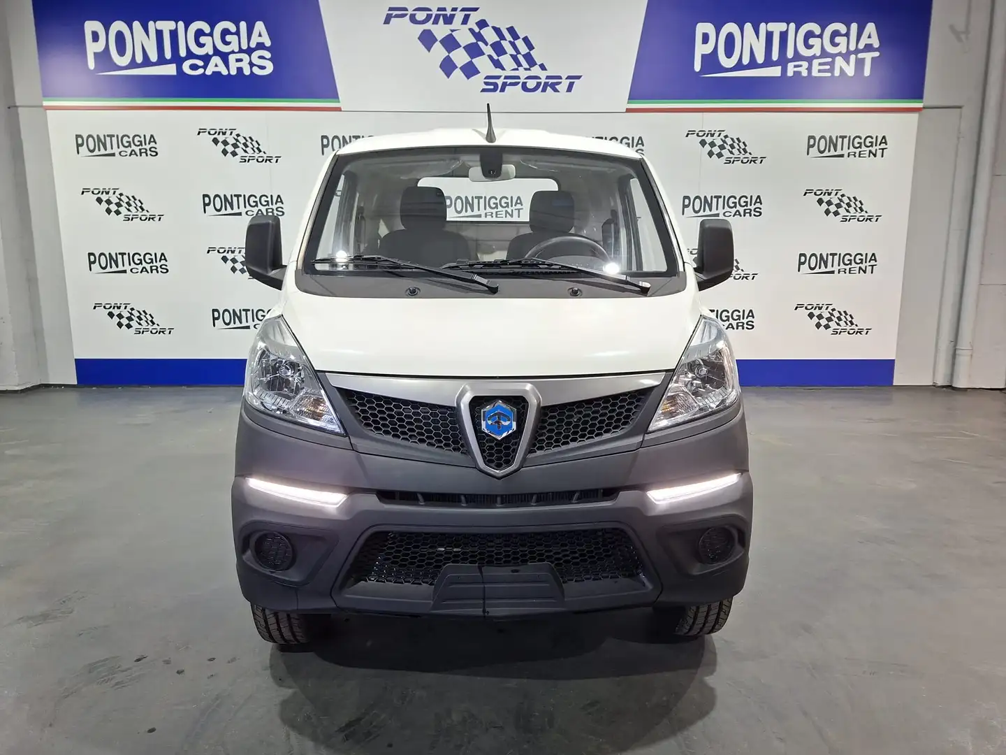 Piaggio Porter PORTER NP6 SR CASSONE FISSO BENZ/LPG PREZZO REALE! Weiß - 2