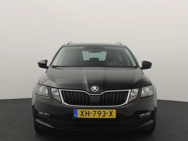 Skoda Octavia view 19