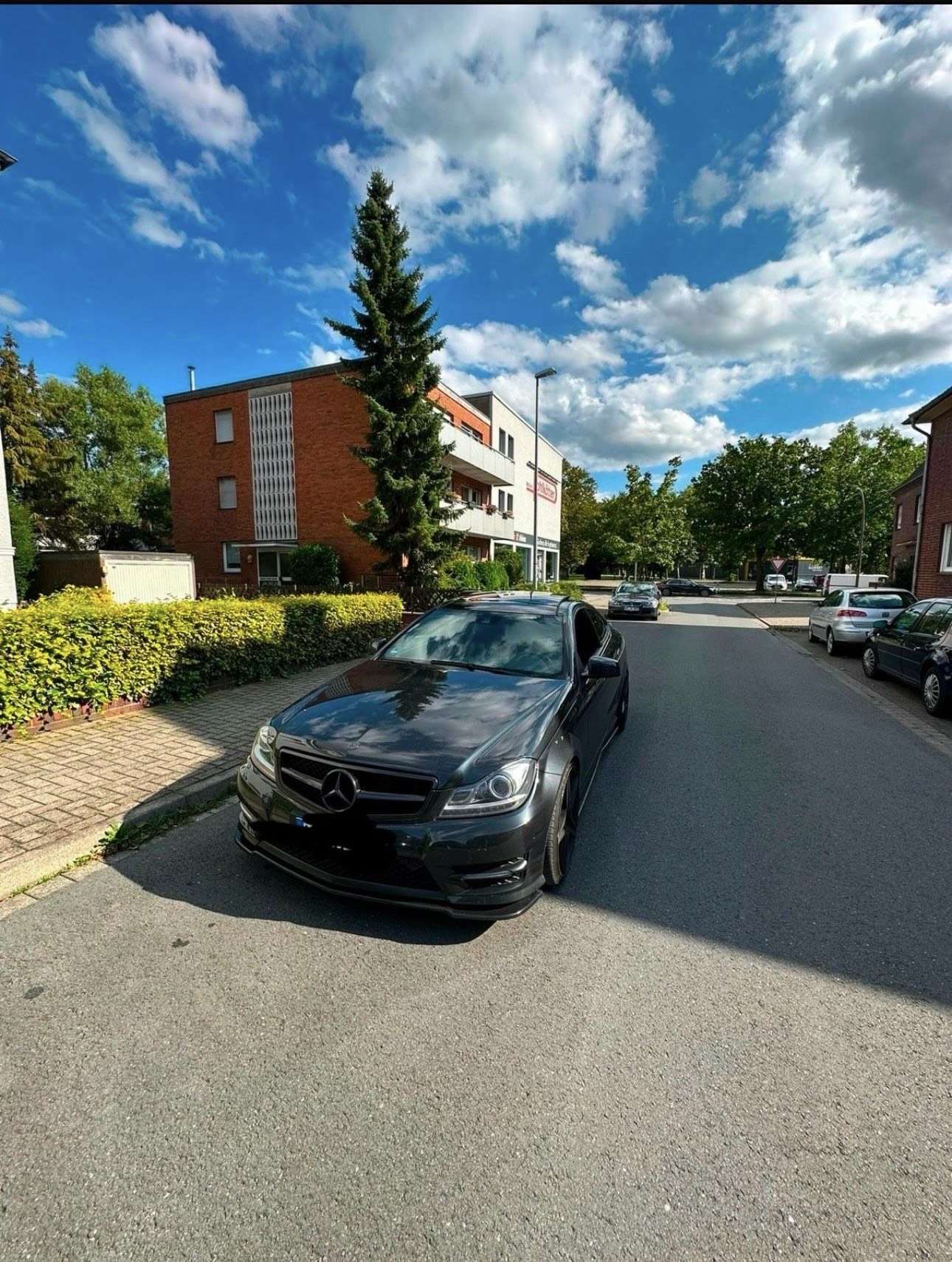Second hand Mercedes Benz C-Class 180