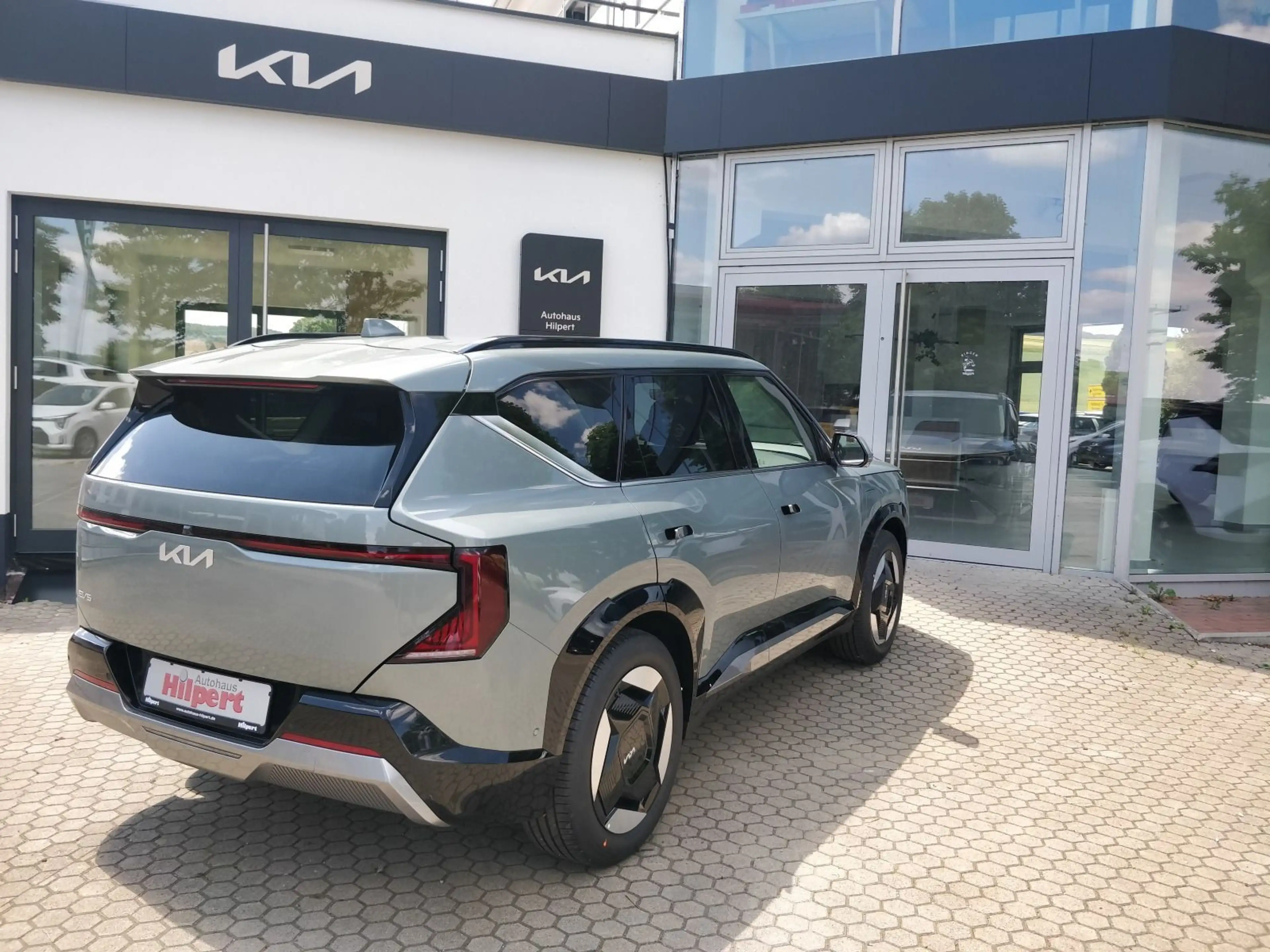 Kia EV5 2WD EARTH Sofort verfügbar 360° WÄRME KEYLES — photo 4