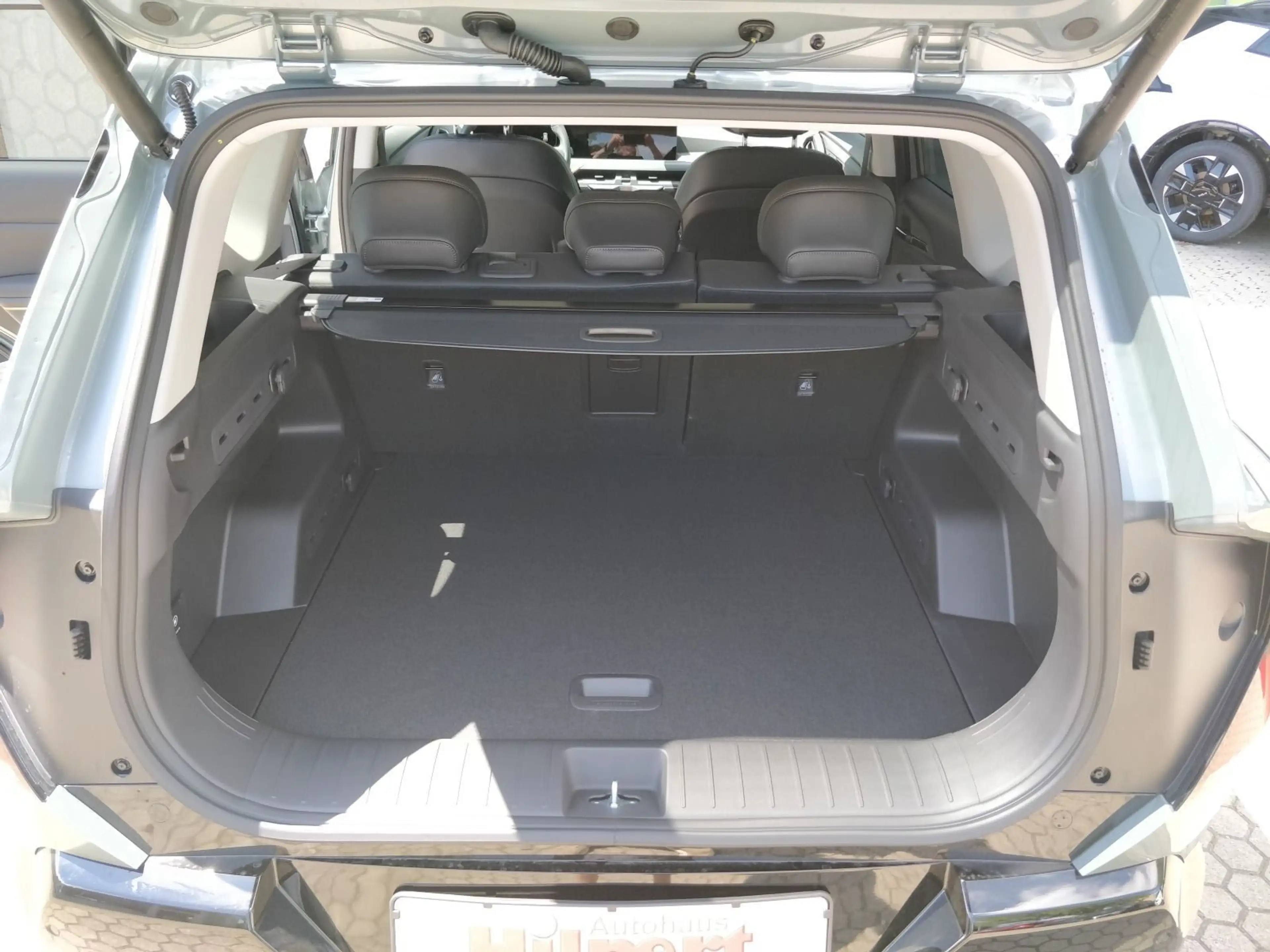 Kia EV5 2WD EARTH Sofort verfügbar 360° WÄRME KEYLES — photo 6