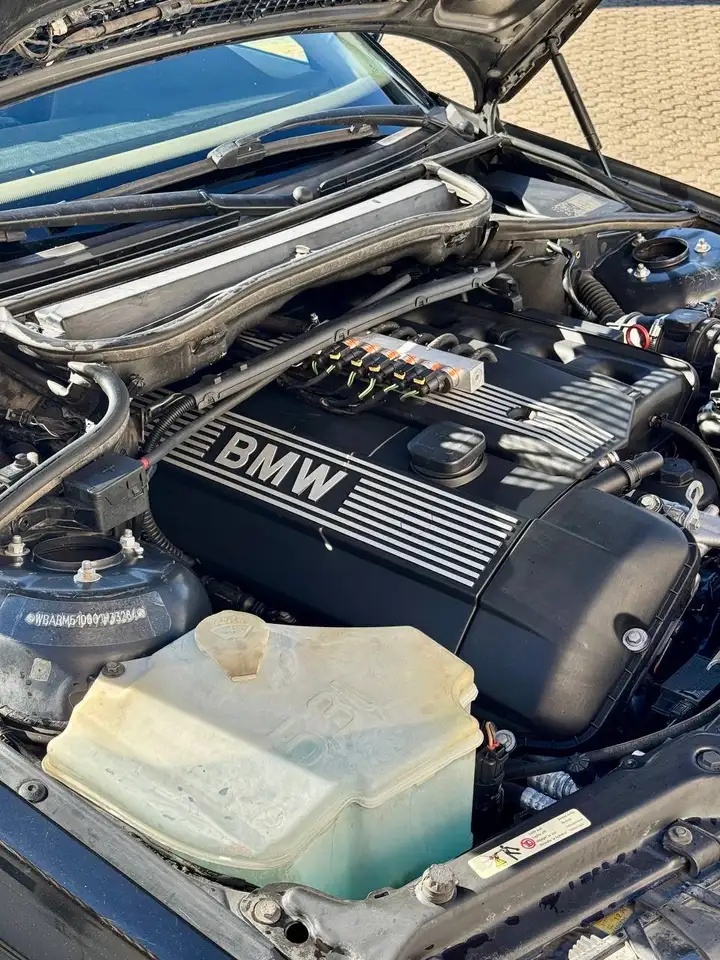 BMW 328i Coupe Europa, foto 4