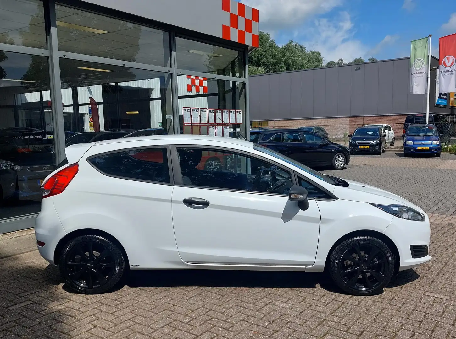 Ford Fiesta 1.25 Wit - 2