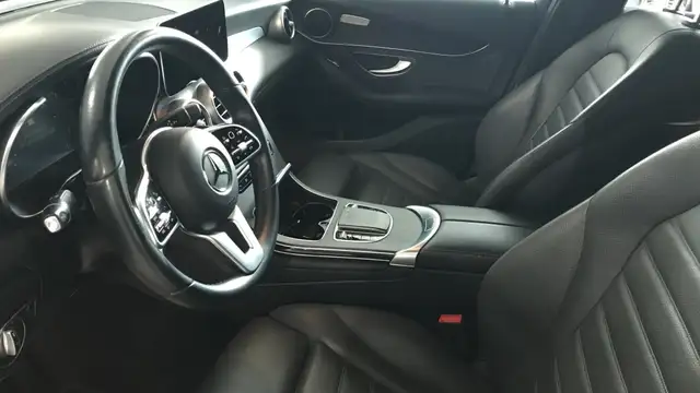 Mercedes-Benz GLC view 6