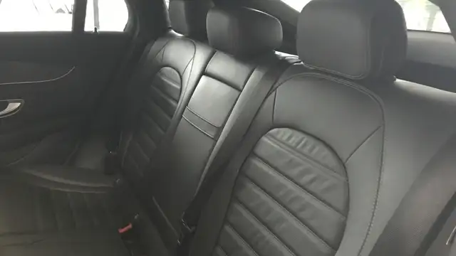 Mercedes-Benz GLC view 11