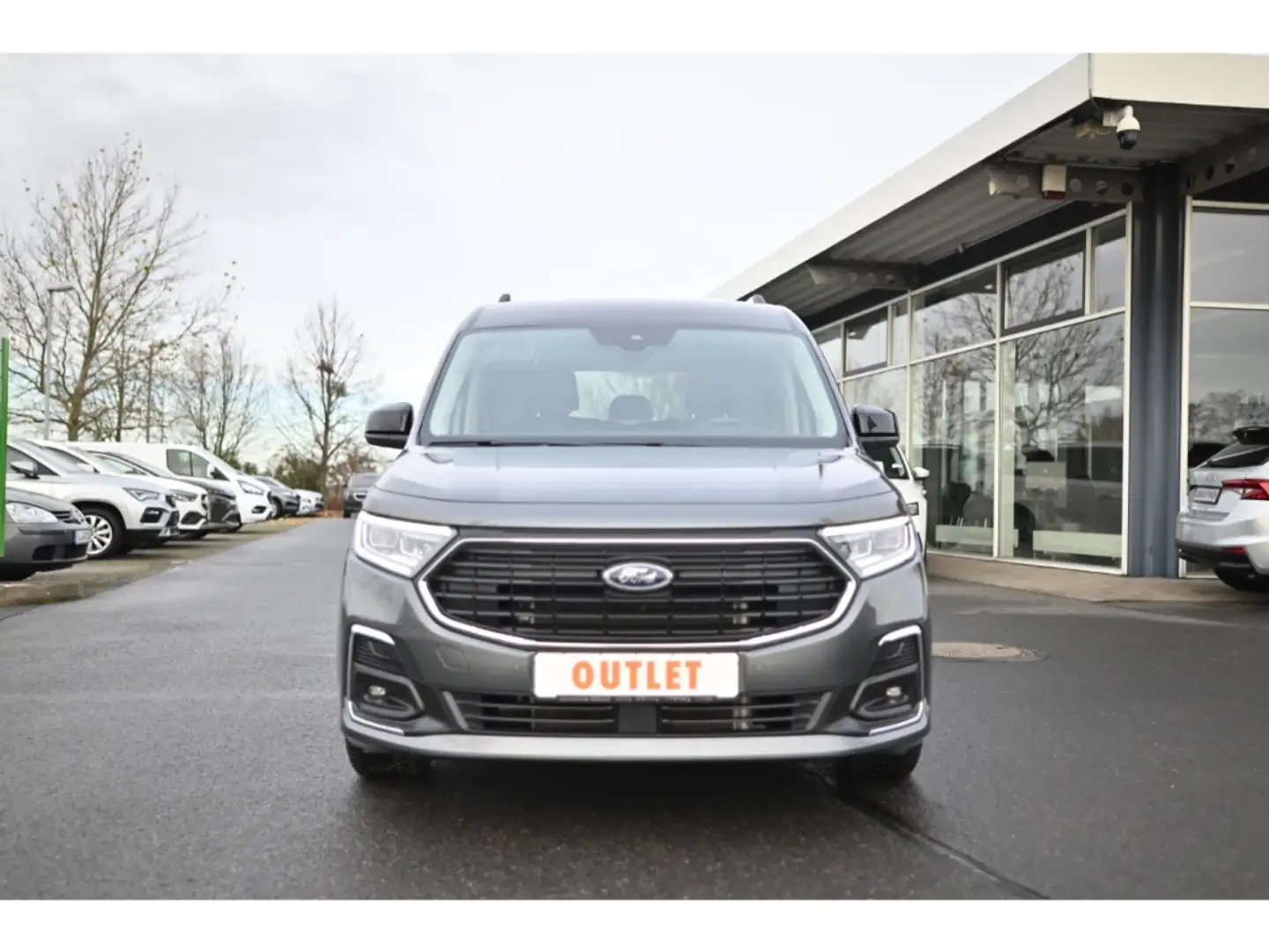 Ford Grand Tourneo 2.0 Titanium AHK Navi LED ACC Apple CarPlay Grau - 2