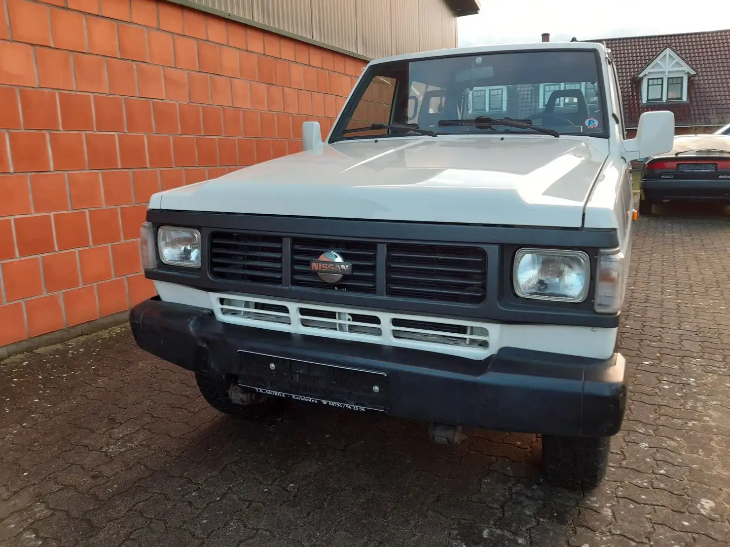 Nissan Patrol 2,8 Turbo-Diesel - erst 116000 Km. Weiß - 2
