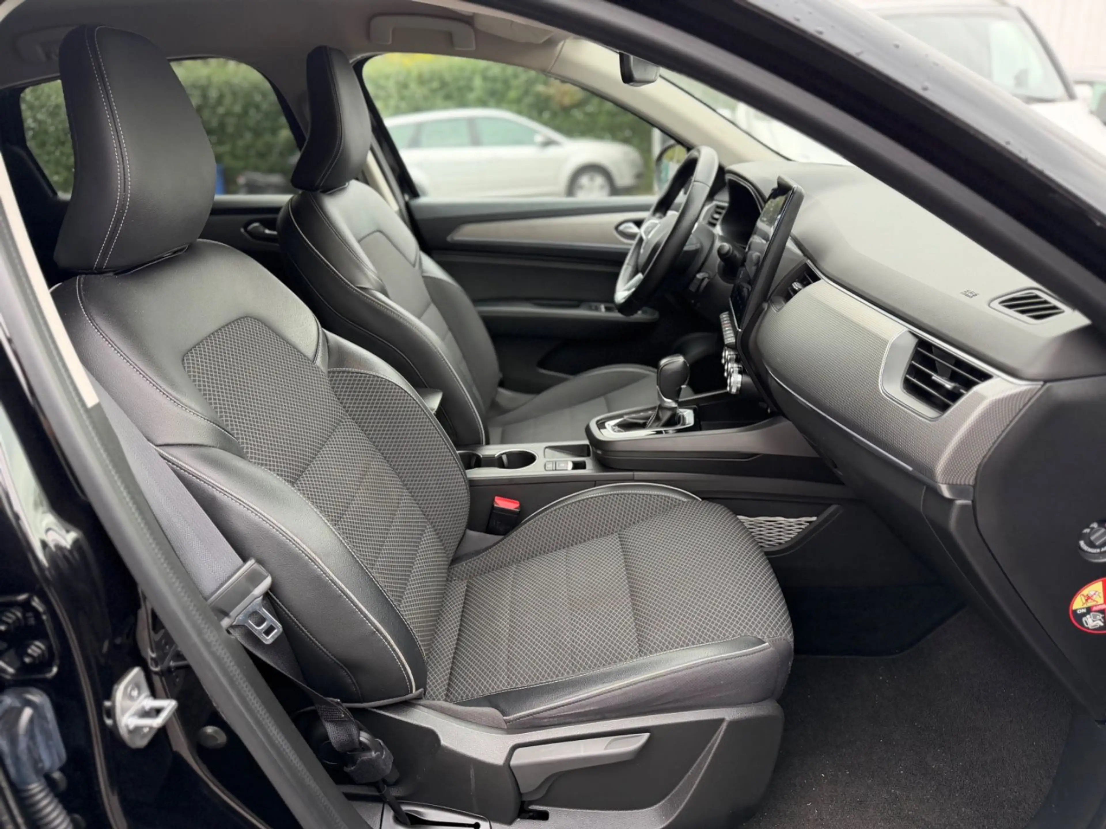 Renault Arkana Intens*SERVICE NEU* — photo 12
