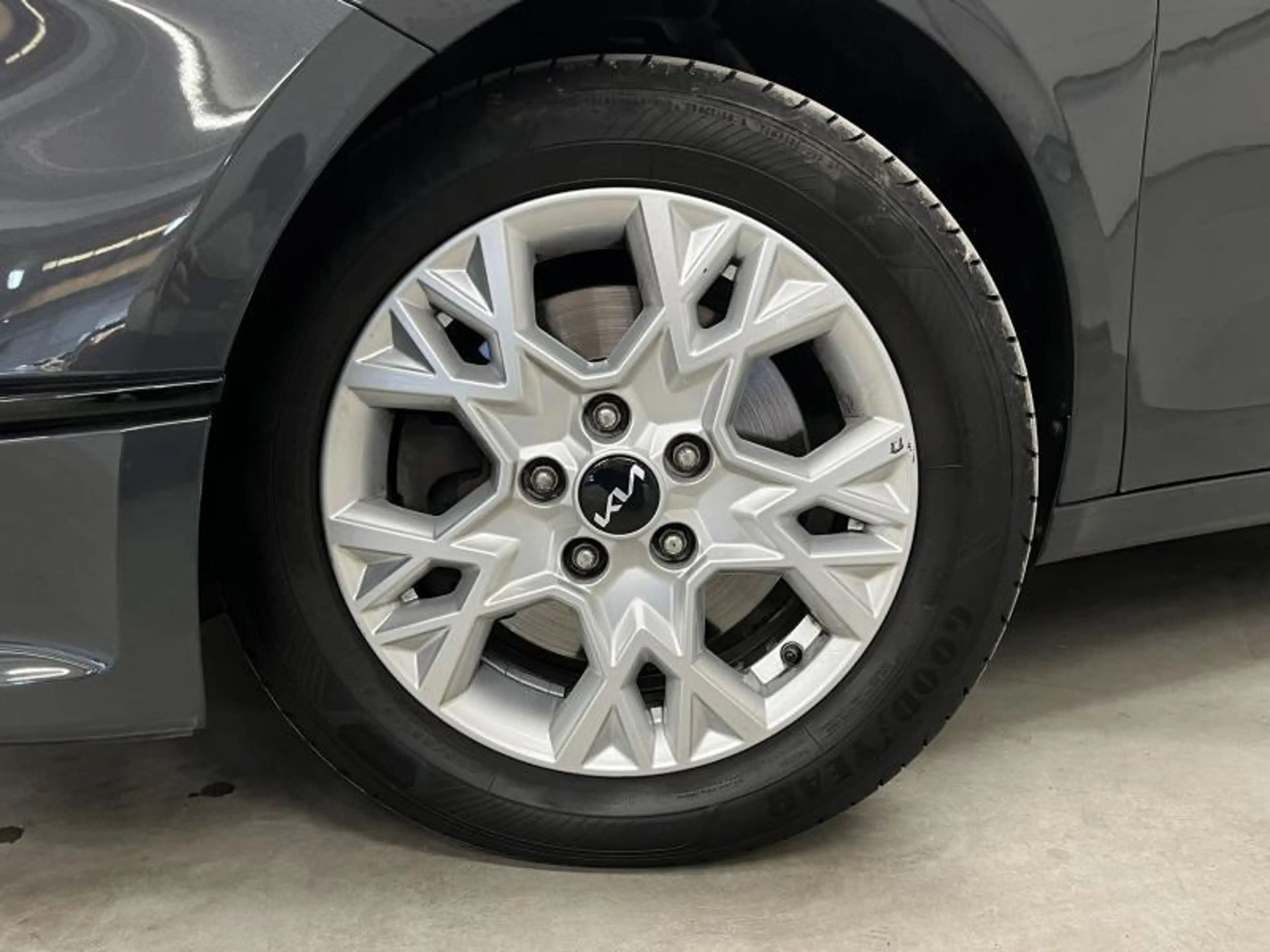 Kia Ceed / cee'd 1.0T-GDi 120cv 2022 Navi/Cruise/Camera/Carplay — photo 2