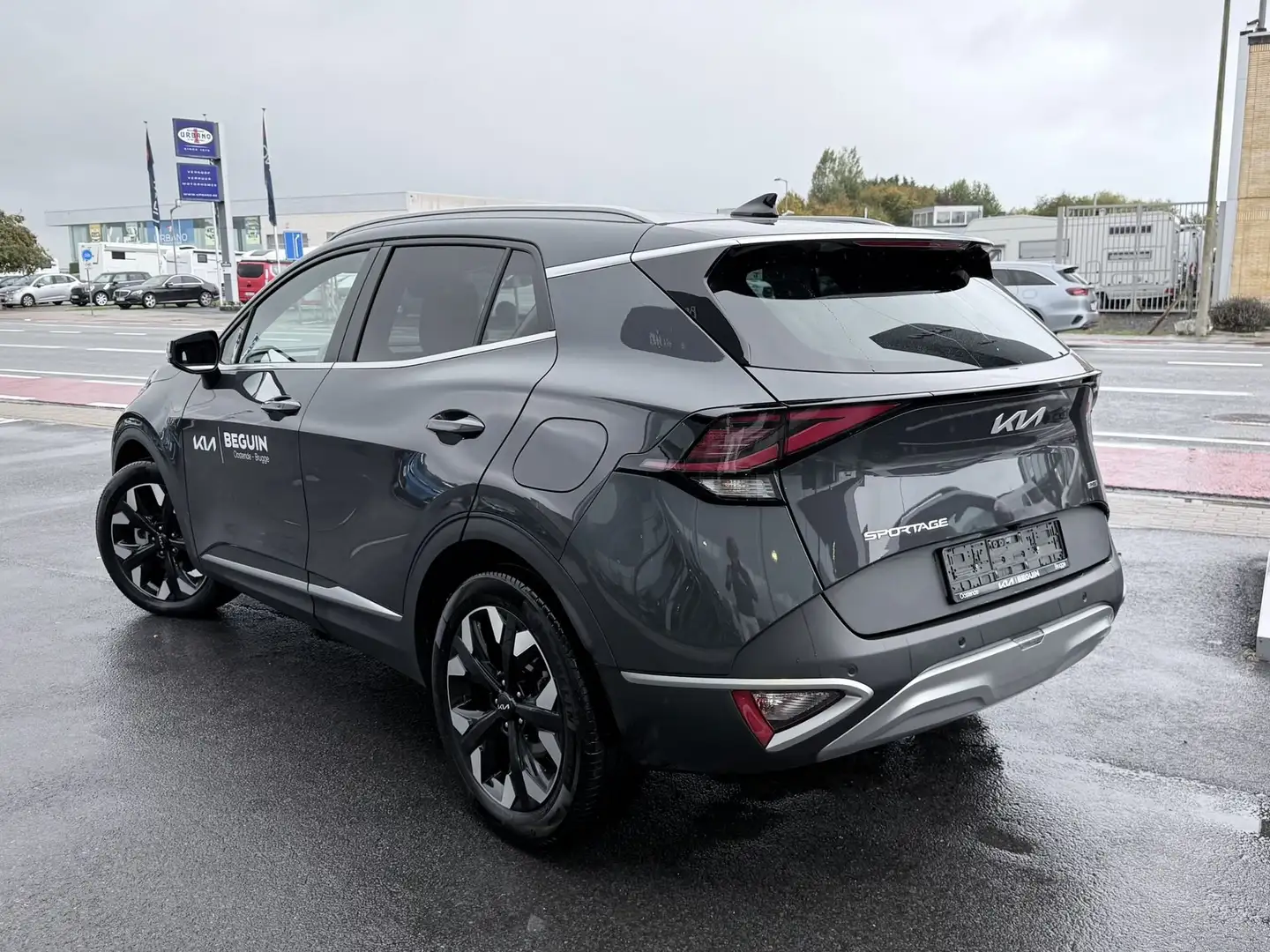 Kia Sportage T-GDi PHEV Pulse AT6 AWD Gris - 2
