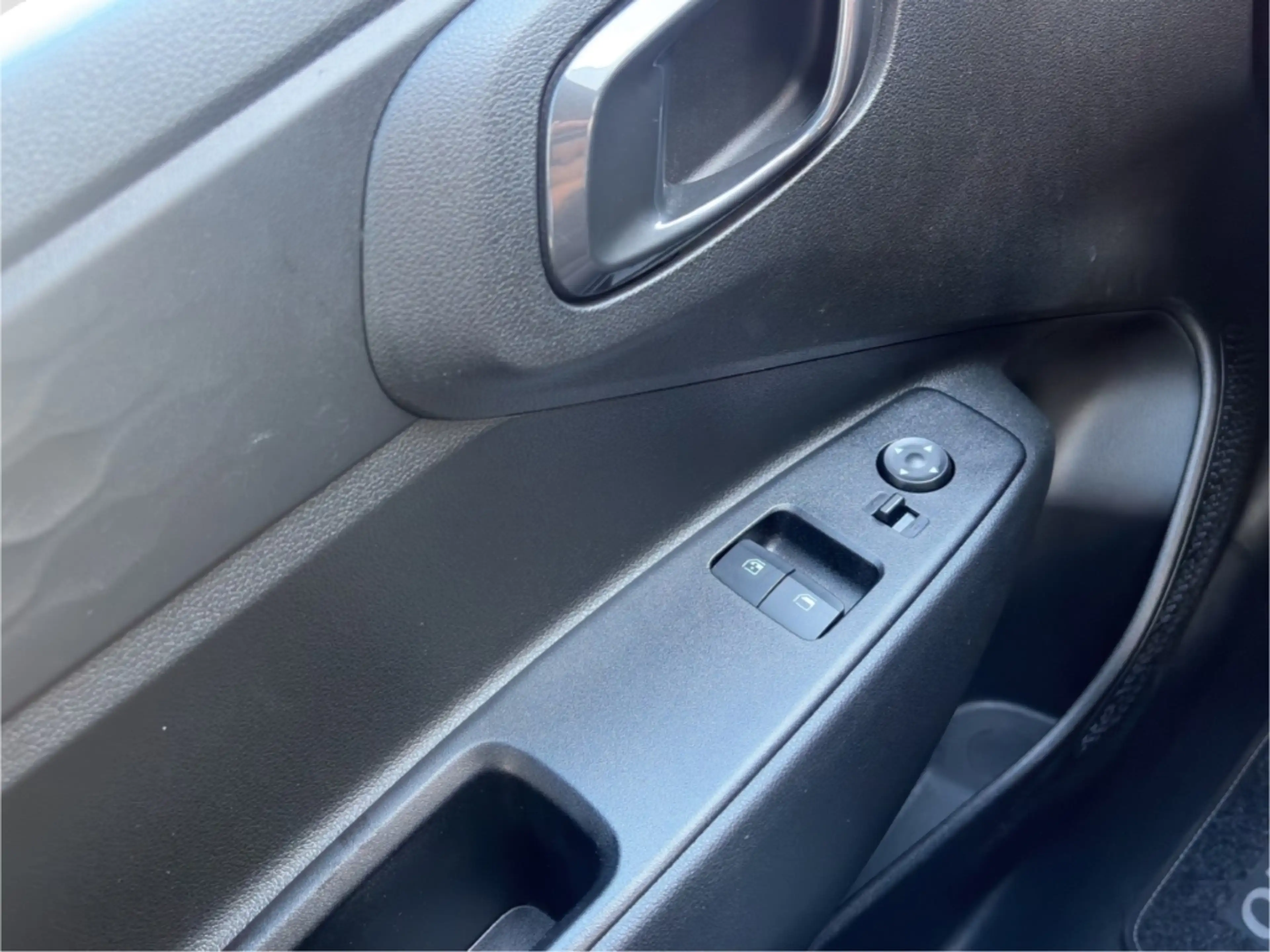 Hyundai i10 TREND 1.2 Automatik *CARPLAY*SITZHZG*KLIMA* — photo 13