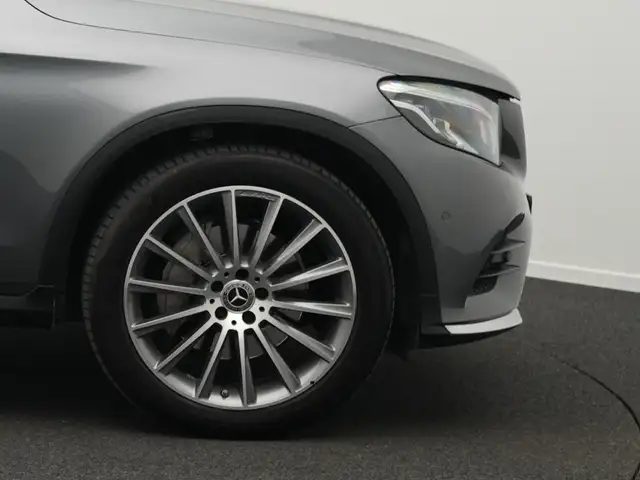 Mercedes-Benz GLC view 8