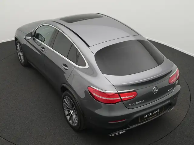 Mercedes-Benz GLC view 13