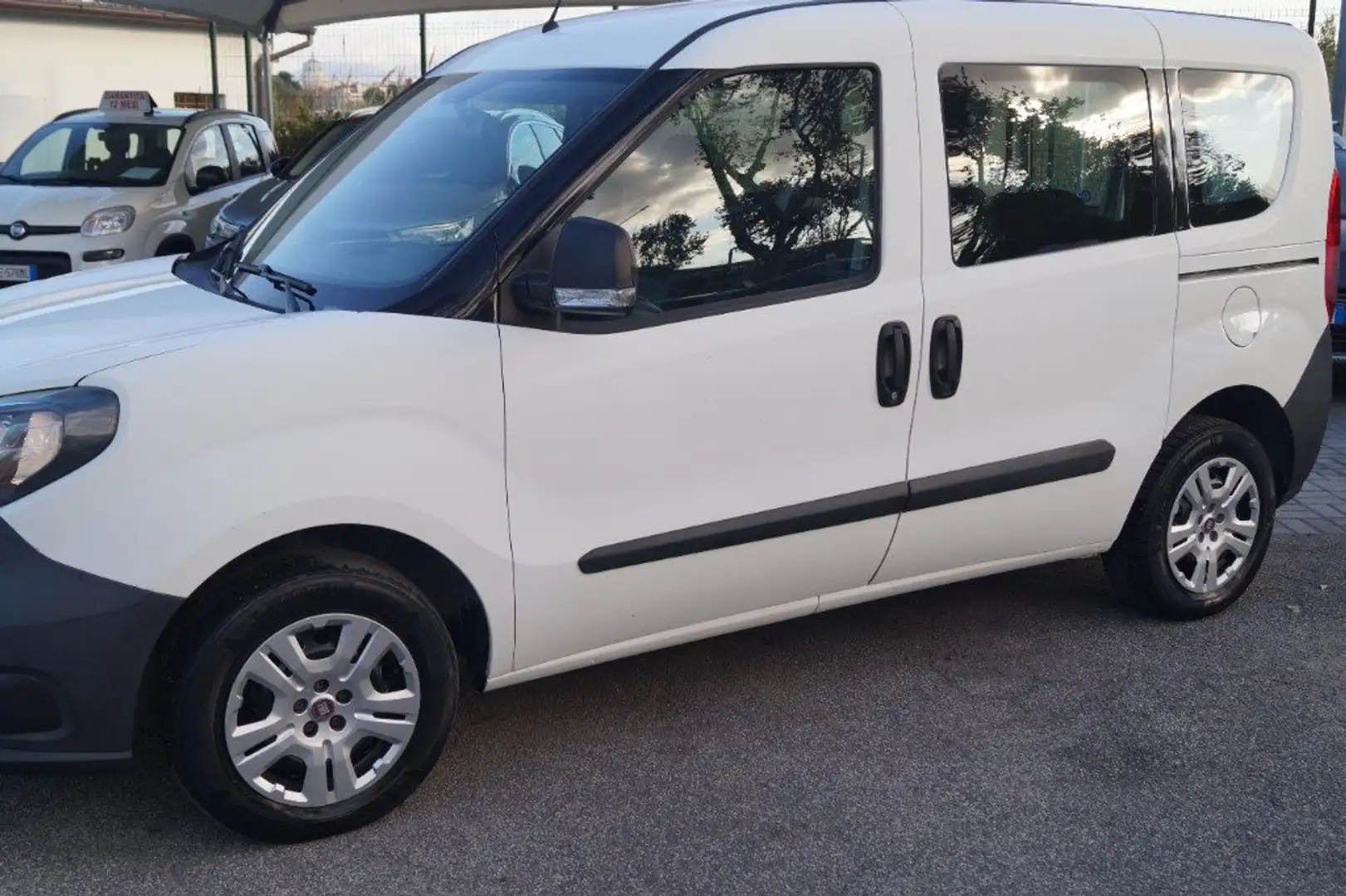 Fiat Doblo Doblò 1.3 MJT PC Combi N1 5 POSTI Bianco - 2