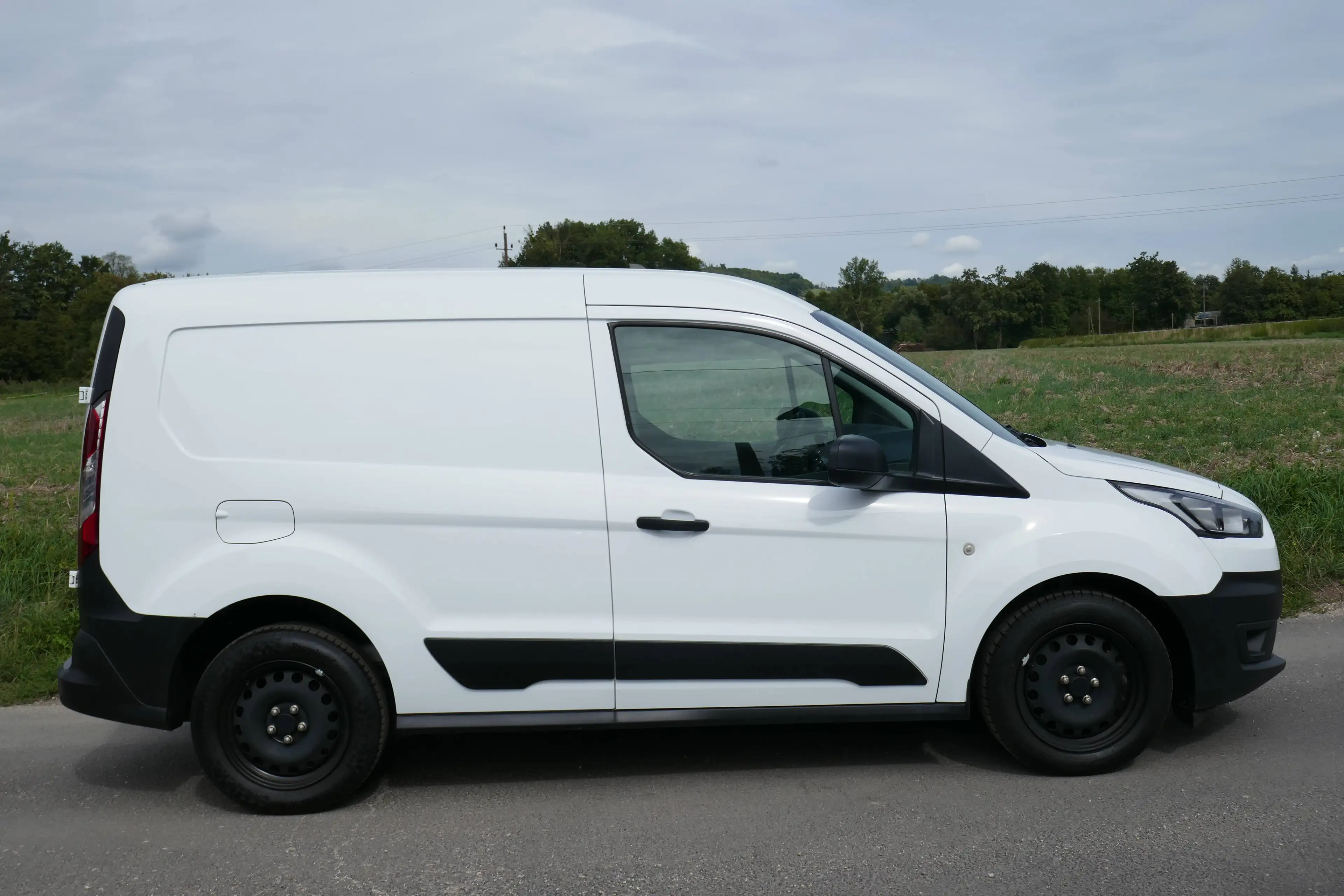 Ford Transit Connect Kasten — photo 3