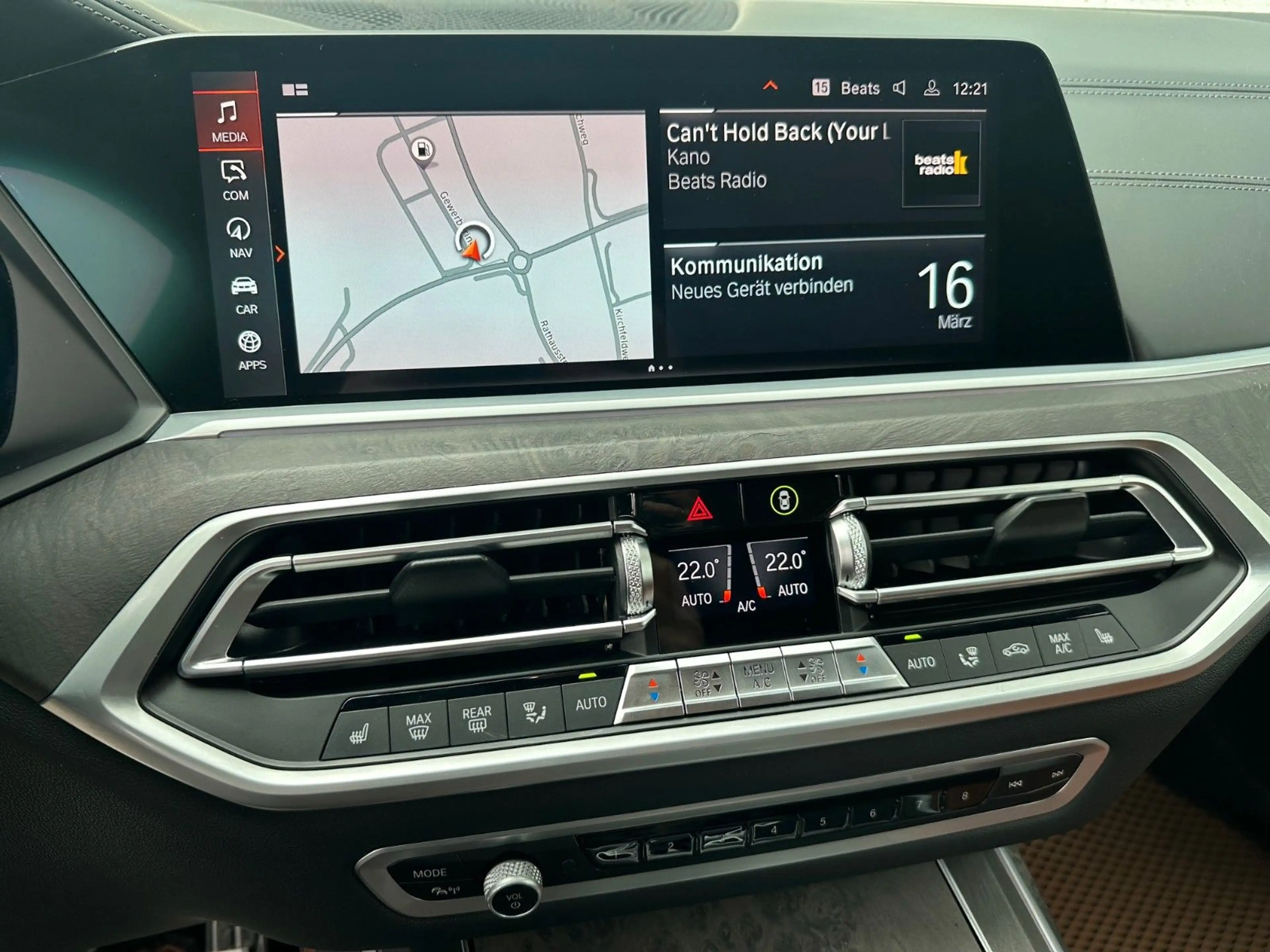 BMW X7 40d M Sport Panorama Integral AHK Komfortsitz — photo 11