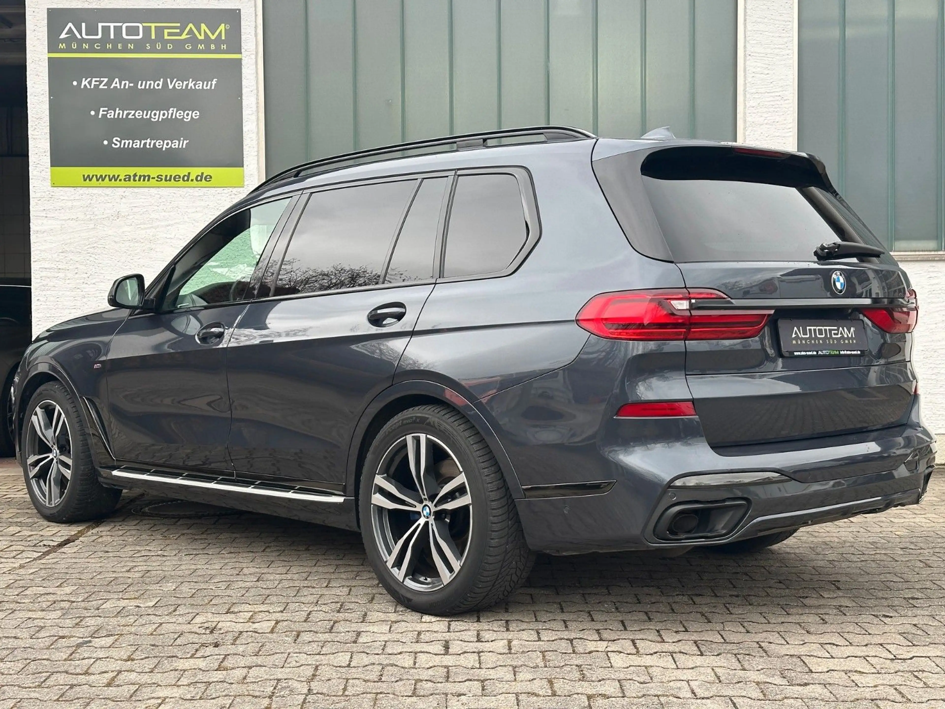 BMW X7 40d M Sport Panorama Integral AHK Komfortsitz — photo 3
