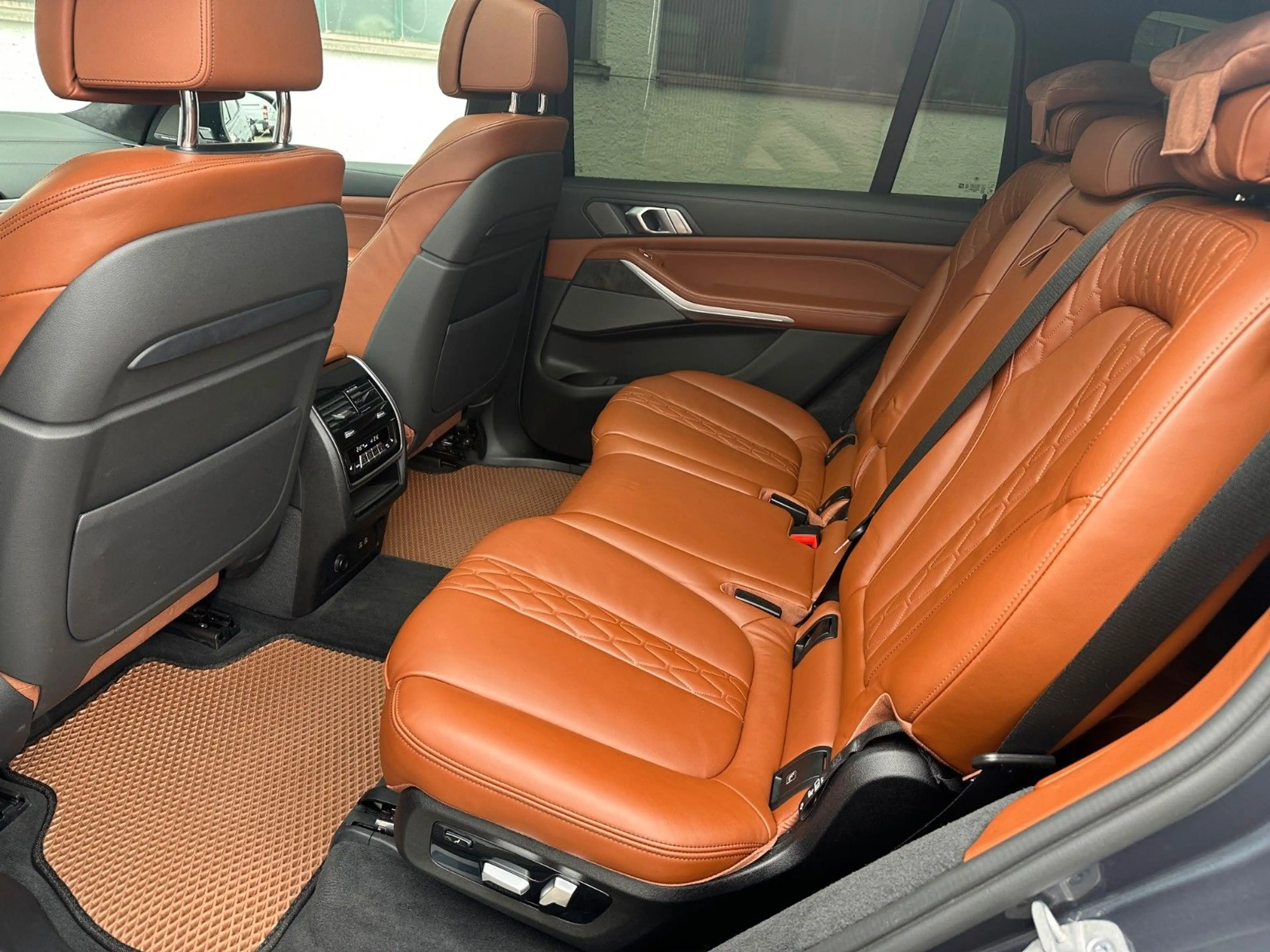 BMW X7 40d M Sport Panorama Integral AHK Komfortsitz — photo 14