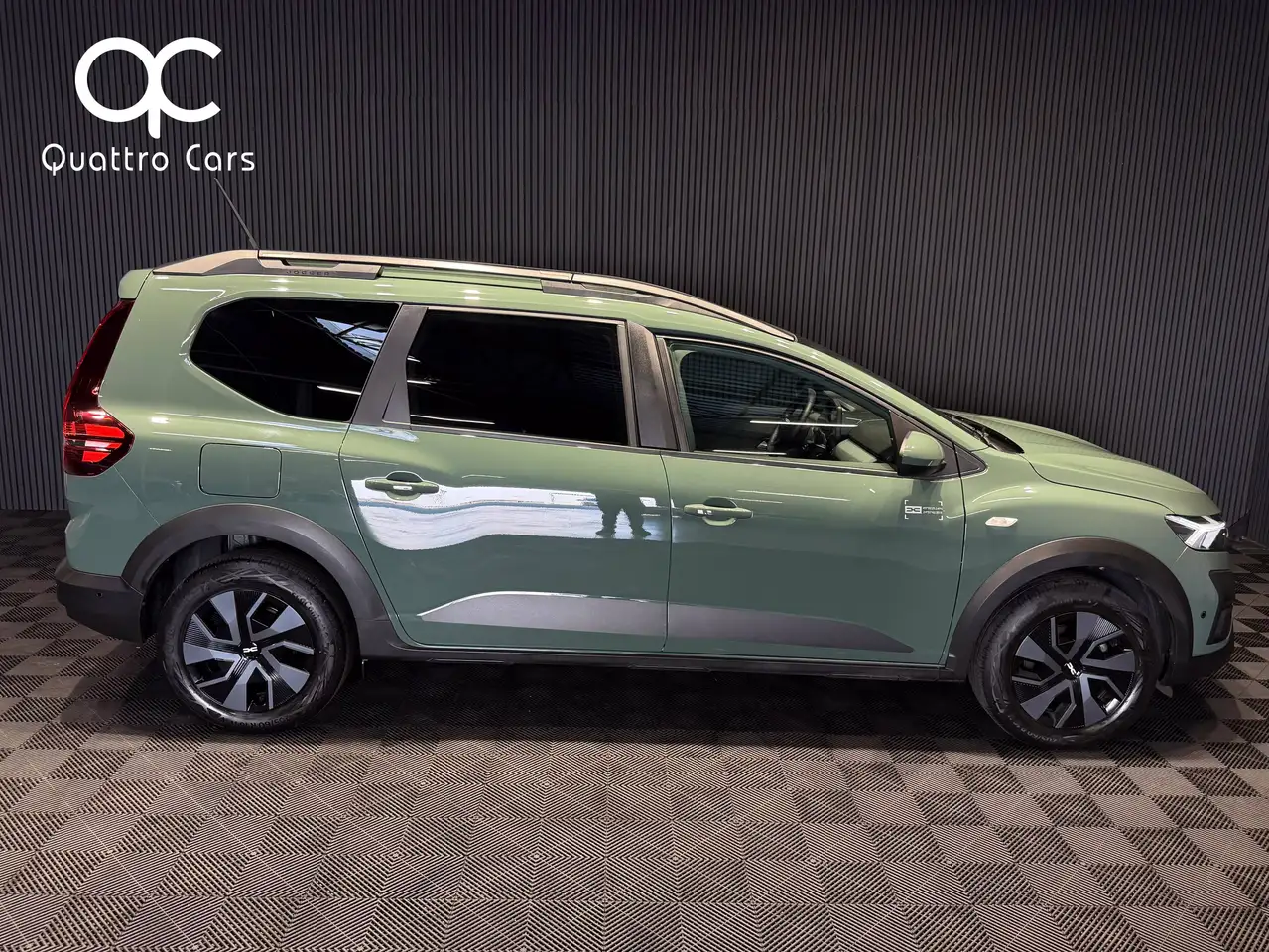 Dacia Jogger 1.0 TCe / 7 Places / Garantie Dacia 2028 / Car play / Camera, миниатюра 5