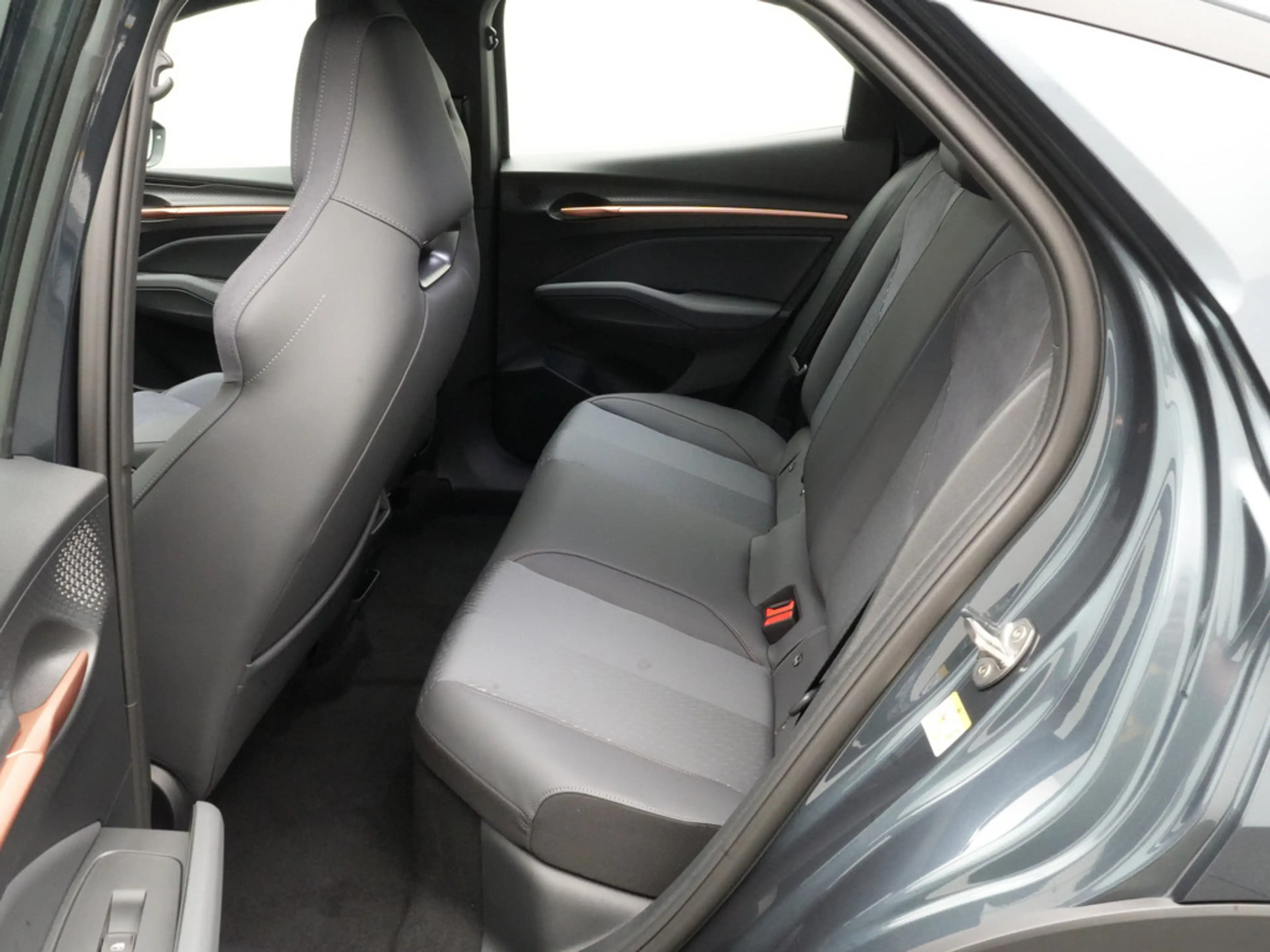CUPRA Raval Launch Edition Dynamic STANDHZ LED KAM — photo 7