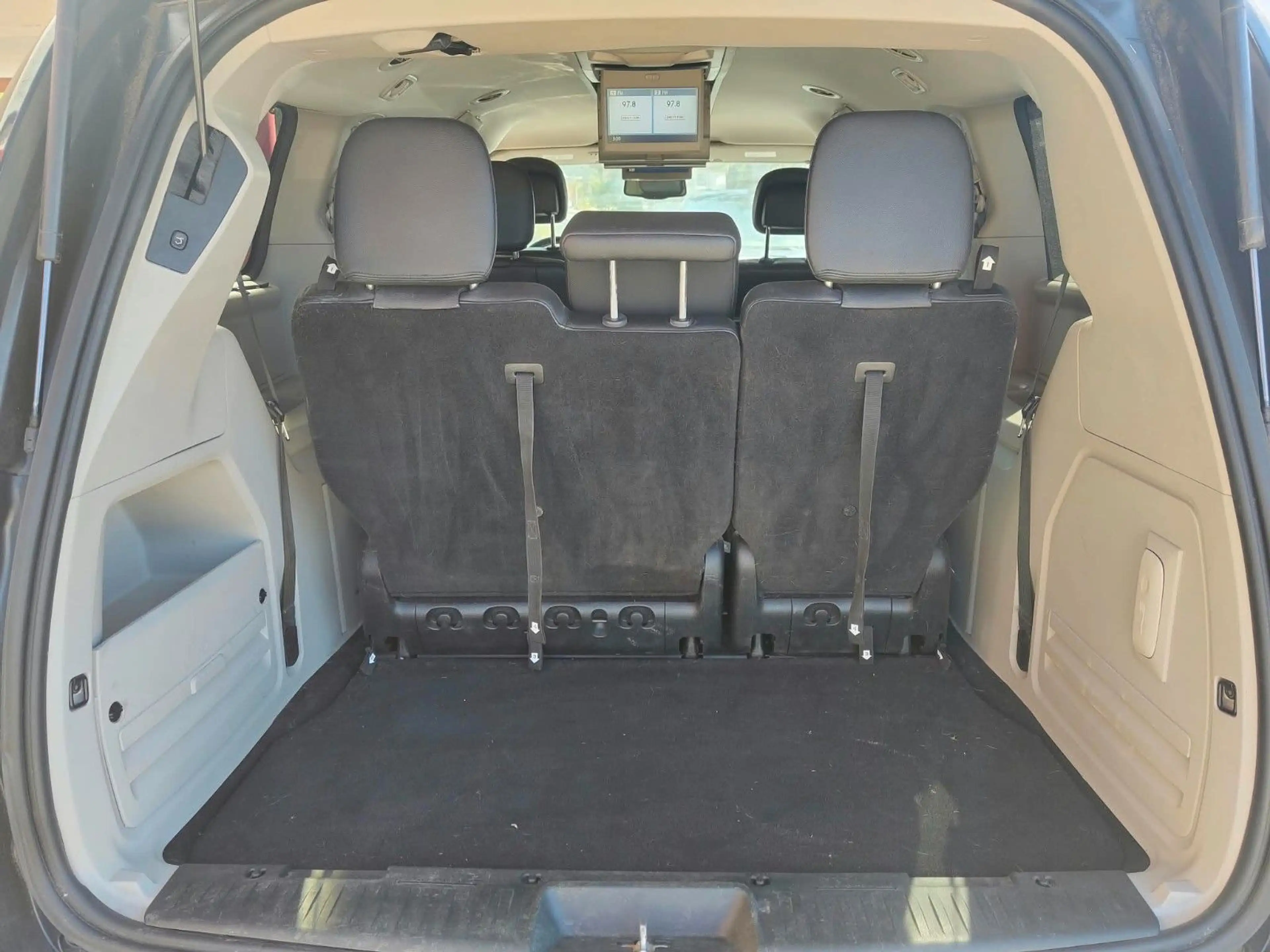 Chrysler Grand Voyager Town & Country Vollausstattung 7-Sitzer — photo 5