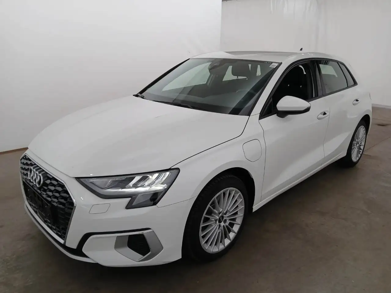 Audi A3 Sportback 40 TFSIe S tronic advanced*LANE*VIRTUAL*KLIMATRONIC, миниатюра 3
