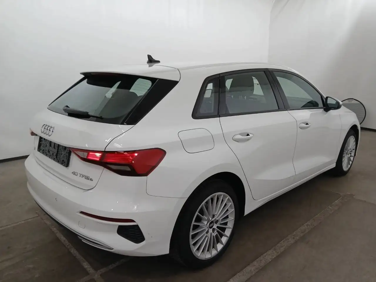 Audi A3 Sportback 40 TFSIe S tronic advanced*LANE*VIRTUAL*KLIMATRONIC, миниатюра 4