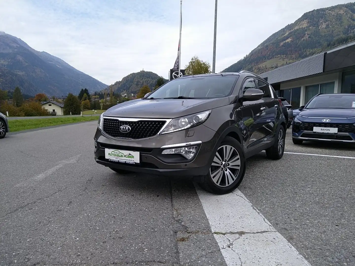 Kia Sportage 2.0CRDI ALLRAD AUTOMATIK PLATIN Grau - 2