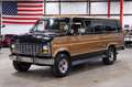 Ford Chateau Super Wagon Van - thumbnail 1