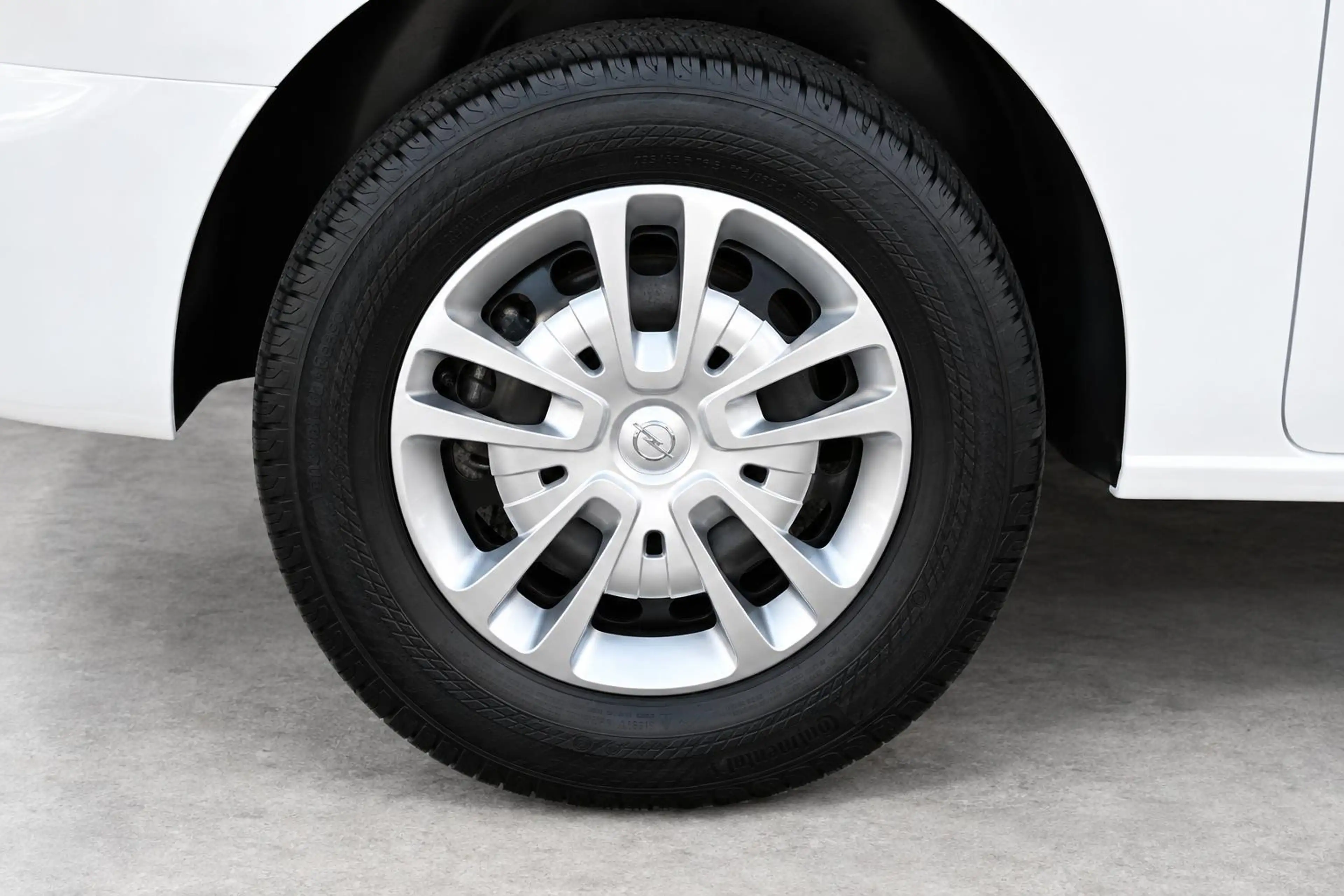 Opel Vivaro-e L2 50 kWh All-in prijs incl. 12 mnd. Bovag Garanti — photo 10