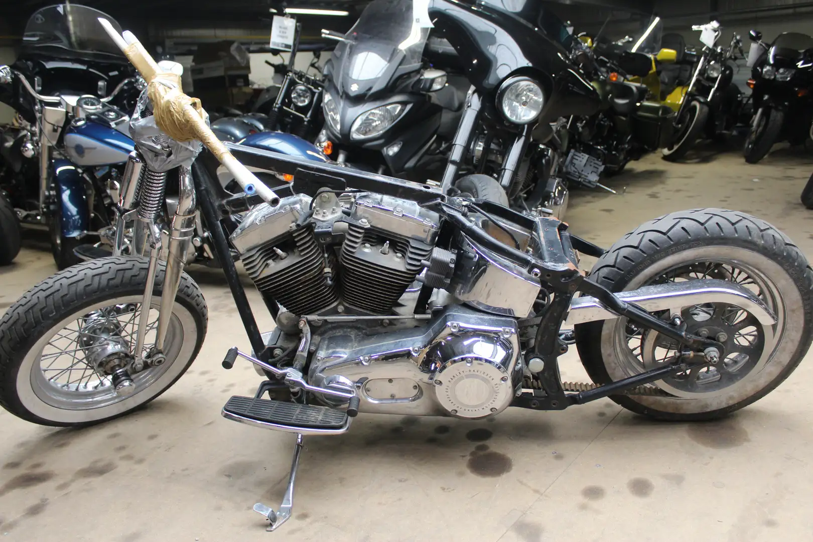 Harley-Davidson Heritage Springer FLST-S Softail springer Grijs - 1