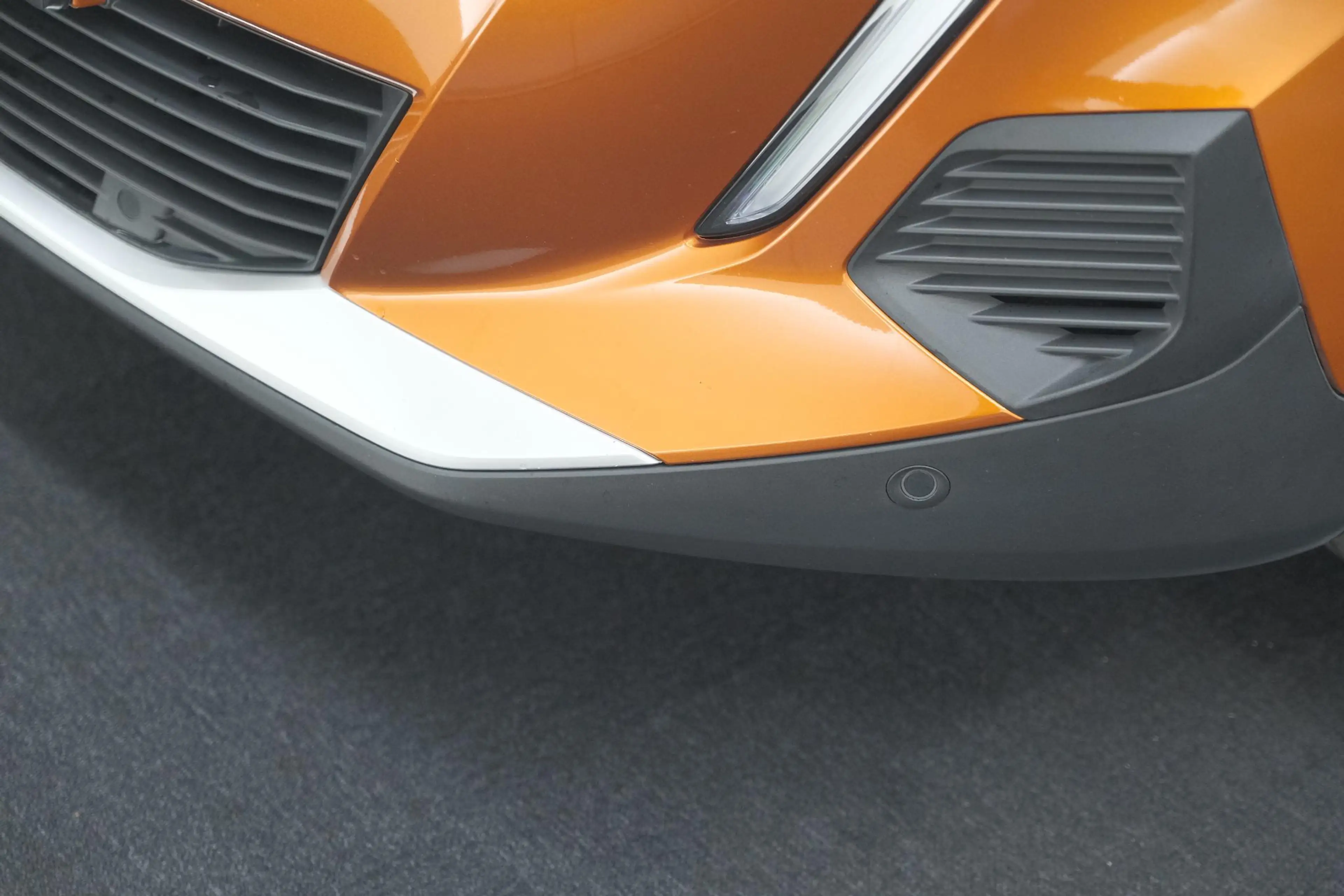 Peugeot e-2008 EV GT 50 kWh | 11 KW Lader | 96,3% SOH | Adaptieve — photo 12