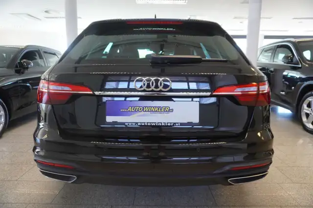 Audi A4 view 6