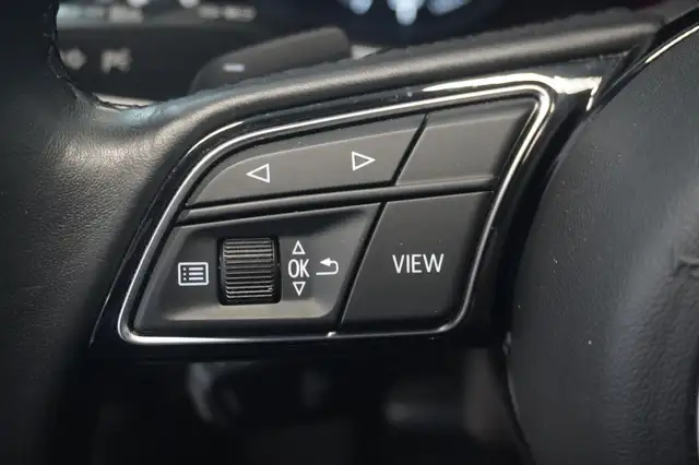 Audi A4 view 12