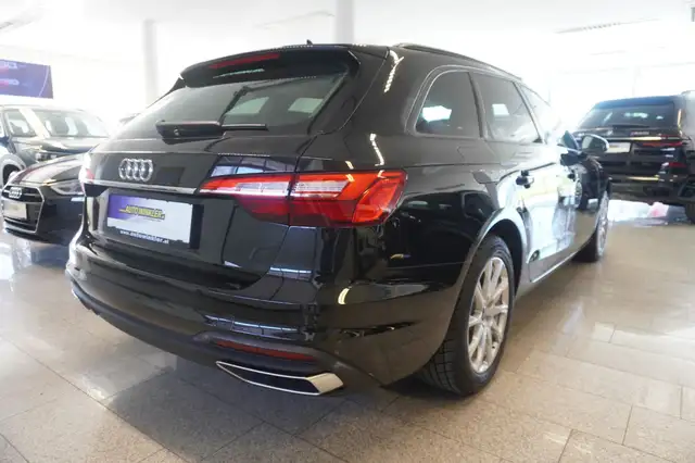 Audi A4 view 5