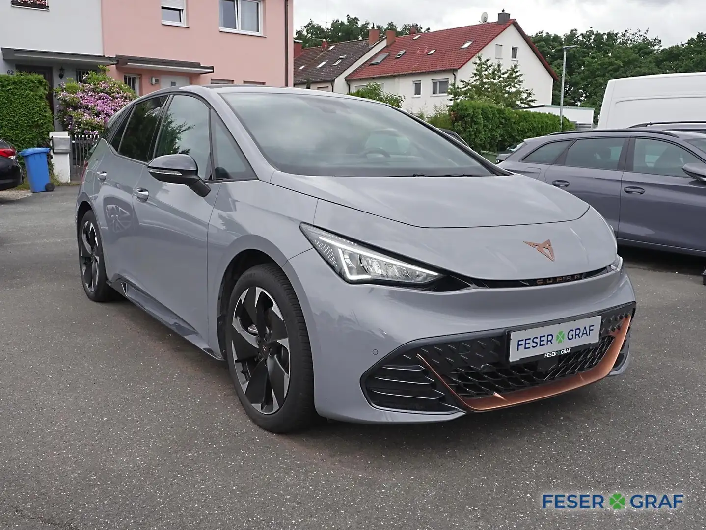 CUPRA Born 170 (77kWh) ACC*LED*GJR*360°-KAMERA*PDC*19" Gris - 2