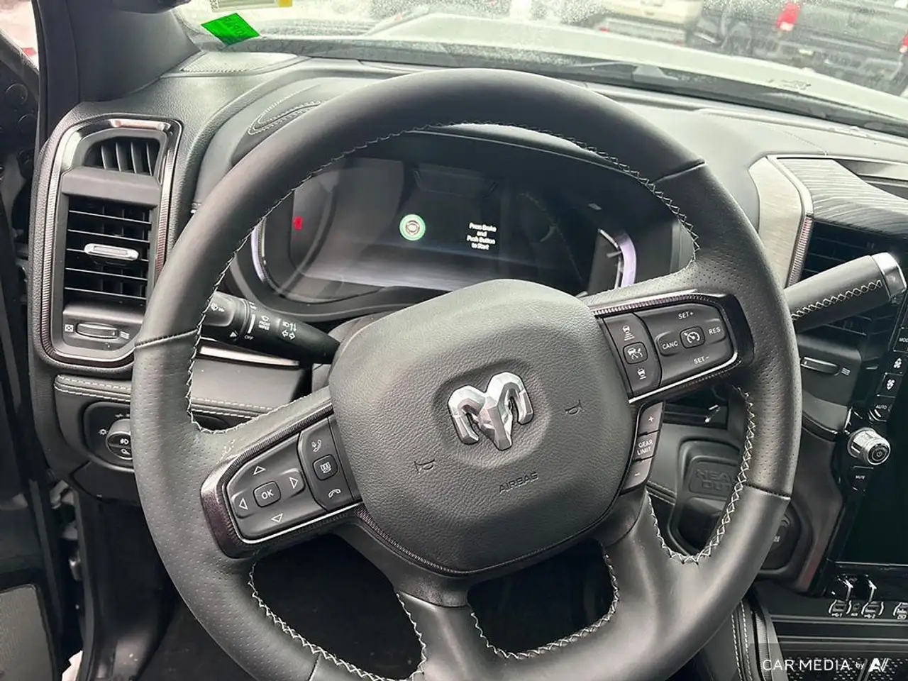 RAM 2500 снимка RAM 2500