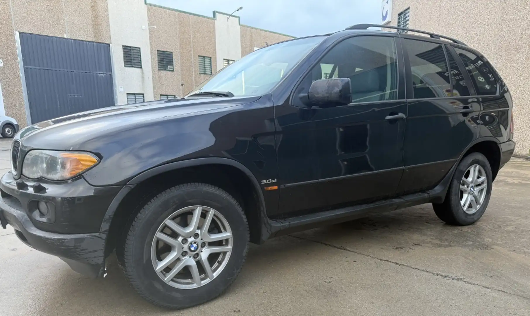 BMW X5 3.0d Aut. Negru - 2