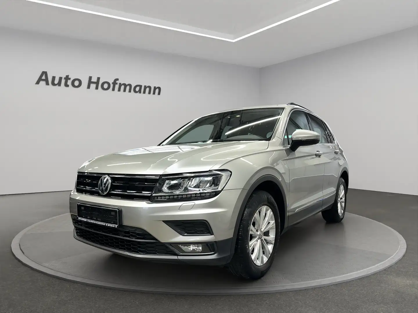 Volkswagen Tiguan Tiguan 1.4 TSI 4Motion DSG ACC NAVI PDC LED Plateado - 1