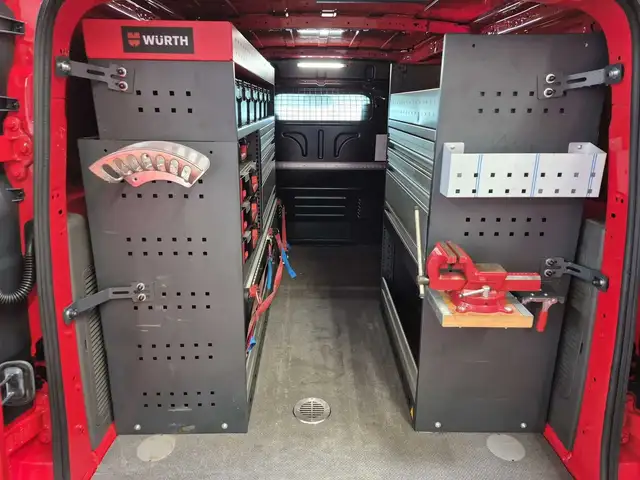 Ford Transit Connect view 6