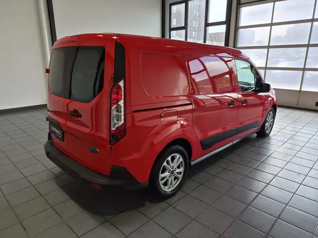 Ford Transit Connect view 5