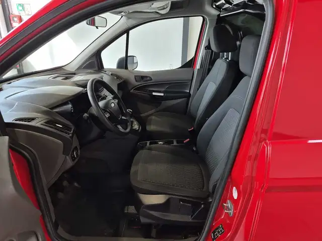 Ford Transit Connect view 8