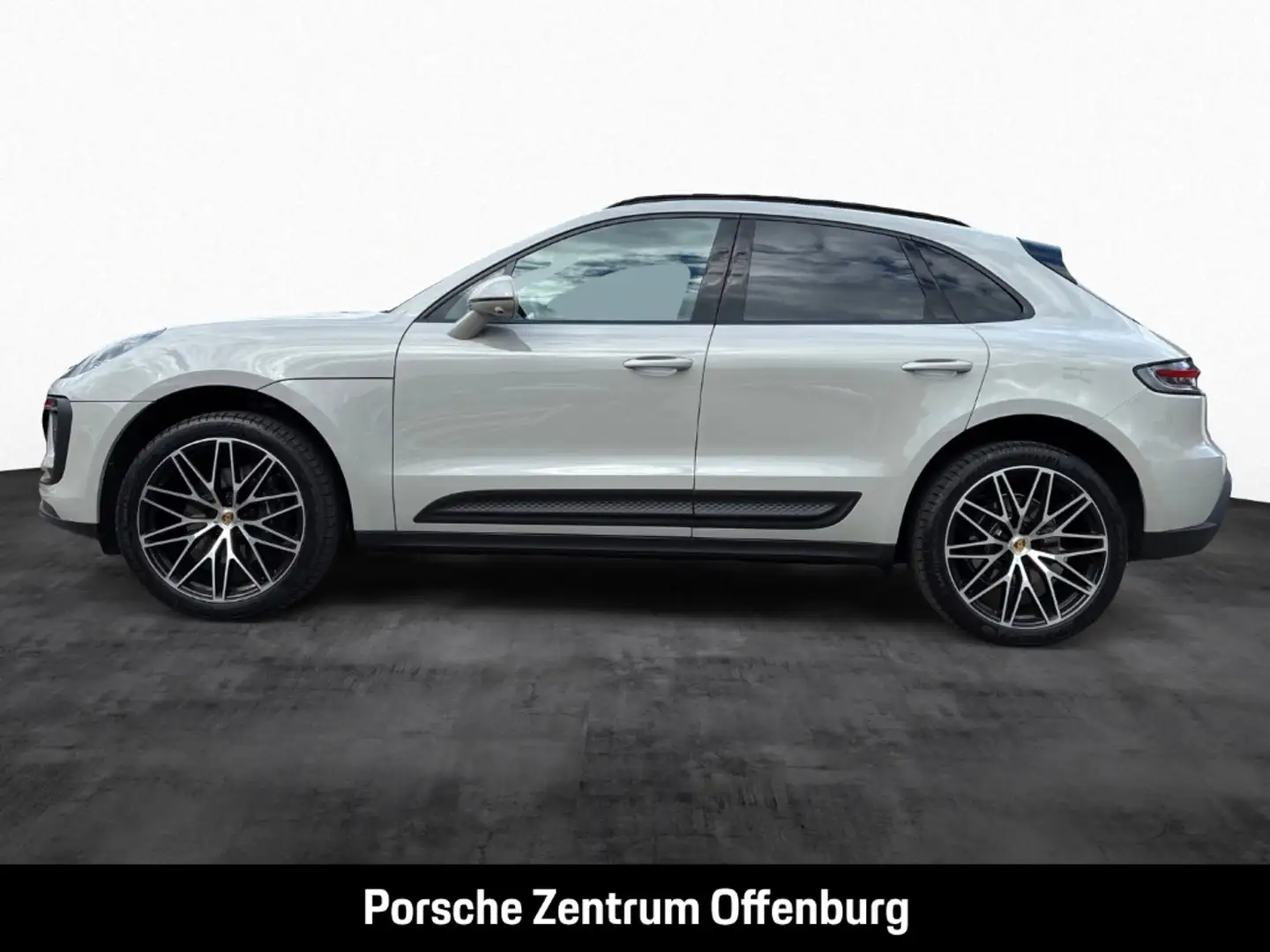 Porsche Macan Basis 2.0T EU6d Grau - 2