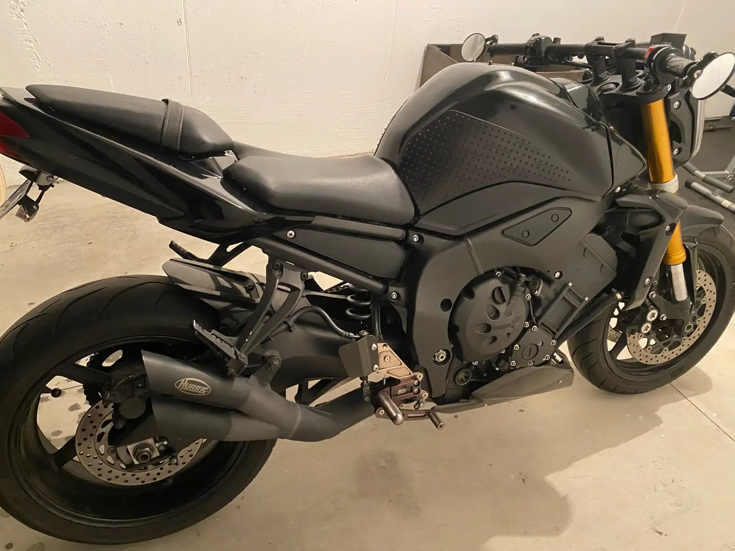 Yamaha FZ 1 sport Negru - 2